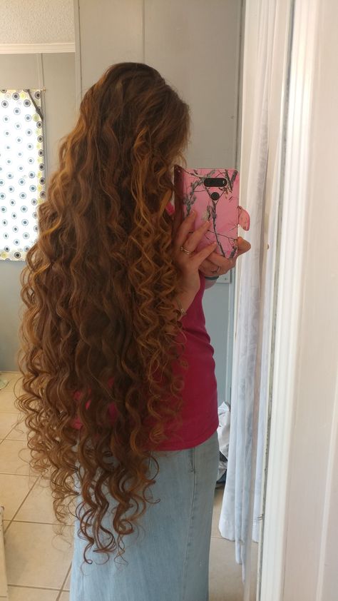 long curly hair, remington hair wand, knee length hair Wand Hairstyles, Extremely Long Hair, Rapunzel Hair, Really Long Hair, Super Long Hair, Haircuts For Long Hair, Very Long Hair, Long Hair Girl, Long Hairstyles