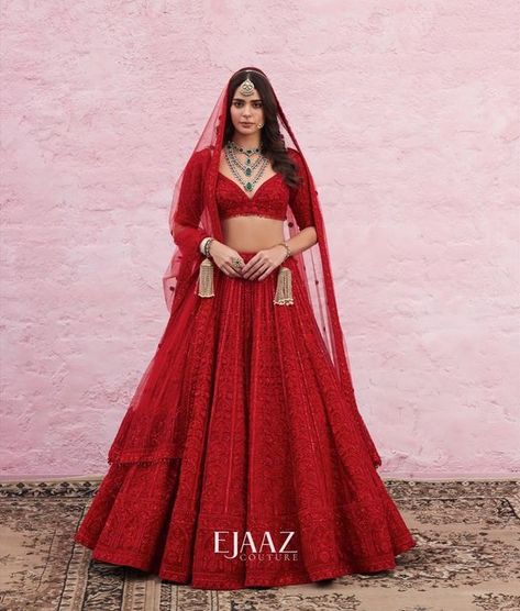 Monochrome Red Bridal Lehenga, All Red Bridal Lehenga, Jewellery For Red Lehenga, Indian Bride Red Lehenga, Red Indian Wedding Dress Bridal Lehenga, Bridle Lehnga Indian Weddings, Red Bridal Dress Indian, Bridal Outfits Wedding Indian, Nikah Lehenga