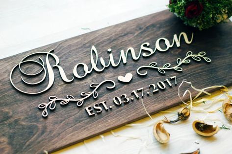 Family Name Sign Wedding Gift Last Name Establish Couple Sign - Etsy Croatia Family Wooden Sign, Wooden Family Signs, Custom Family Signs, Glow Forge, Metal Signage, Rustic Wedding Guest Book, Established Sign, Last Name Sign, Engagement Gifts For Couples