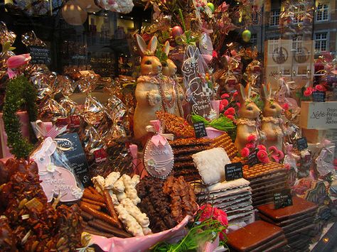 Candy Shops Germany | Easter in Germany – chocolate galore! | Planet Germany Easter In Germany, Germany Chocolate, German Candy, German Easter, Candy Shops, Miniature Easter, Egg Shop, German Cooking, Easter Display