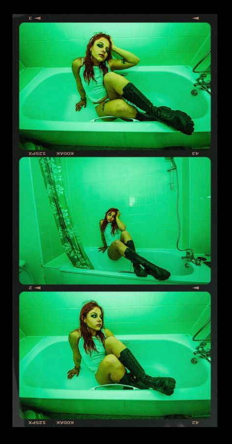 Moody Bathtub, Grunge Portrait, Punk Photoshoot, Grunge Photoshoot, Alternative Girl, Studio Photography Poses, Shotting Photo, Creative Photoshoot Ideas, Fun Photoshoot