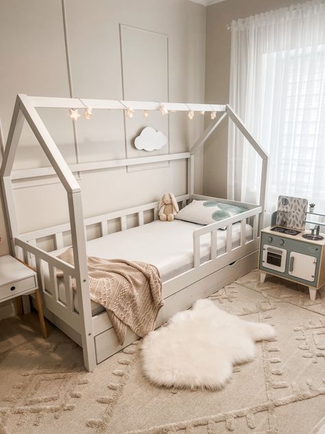 Montessori toddler bed Montessori Toddler Bed, Kids House Bed, Montessori House Bed, Montessori House, House Beds For Kids, Montessori Bed, Montessori Toddler, House Bed, Kids House