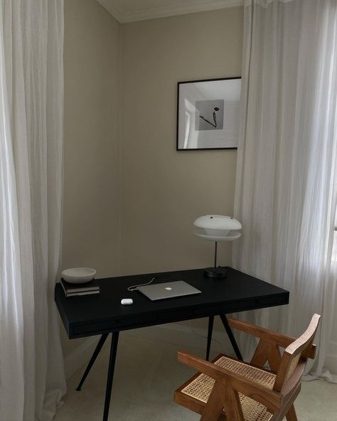 P I N • Instagram Desk Minimalist, Stylish Home Office, Conscious Living, Workspace Inspiration, Finding Purpose, Perspective On Life, Black Desk, The 60s, Room Aesthetic