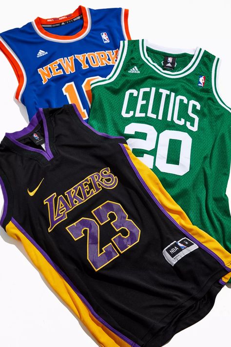 $24.99 + free shipping (50% OFF) Vintage Basketball Jerseys, Men's Graphic Tees, Vintage Basketball, Jersey Tank Top, Fashion Deals, Hoodies For Men, Basketball Jersey, Jersey Top, The Vintage