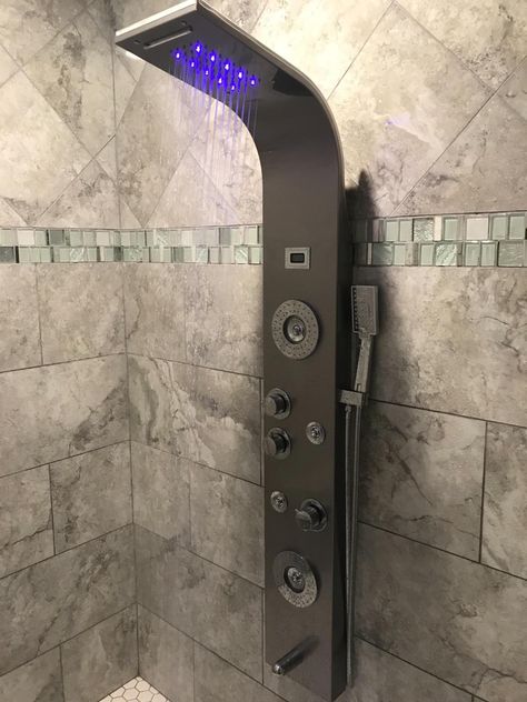 Accessible Bathroom Design, Bathroom Shower Panels, Luxurious Showers, Shower Panel, Shower Storage, Washroom Design, Bathroom Redesign, Architect Design House, Smart Home Design