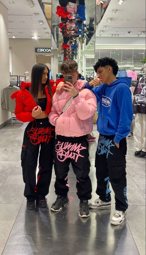 Minus 2 Cargos, Cute Bestie Outfits, 0.5 Picture, Minus Two Cargo Outfit, 2022 Aesthetic Outfits, Outfit Drill, Street Wear Brands, Drip Girl, Trap Style