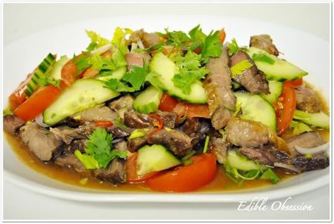 Spicy Beef Salad, Thai Beef Salad Recipe, Scarsdale Diet, Healthy Thai Recipes, Thai Beef Salad, Thai Beef, Laos Food, Recipe Beef, Beef Salad