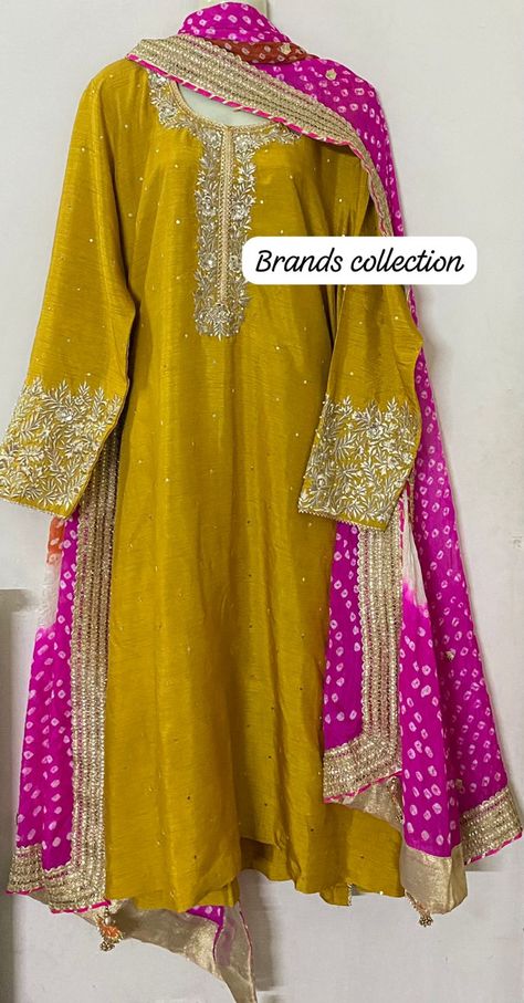 Simple Haldi Outfit, Raw Silk Frocks, Pakistani Shadi Dresses, Elegant Pakistani Dresses, Simple Mehndi Outfit, Mayon Dresses, Raw Silk Embroidery, Mehndi Dress, Wedding Mehndi