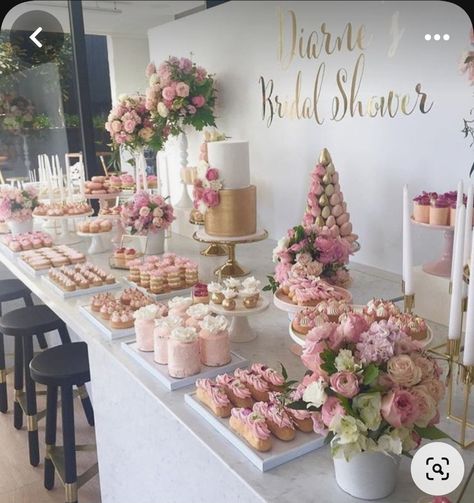 Bridal Shower Desserts, Idee Babyshower, Dessert Table Ideas, Bridal Shower Inspo, Shower Desserts, Bridal Shower Inspiration, Wedding Dessert Table, Pink Bridal Shower, Lake Food