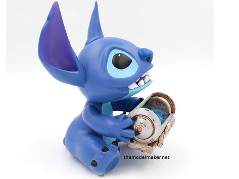 Stitch custom engagement ring box | THEMODELMAKER Disney Characters Stitch, Vallejo Paint, Custom Made Engagement Rings, Engagement Ring Box, Disney Stitch, Stitch Disney, Custom Engagement Ring, The Shape, Ring Box