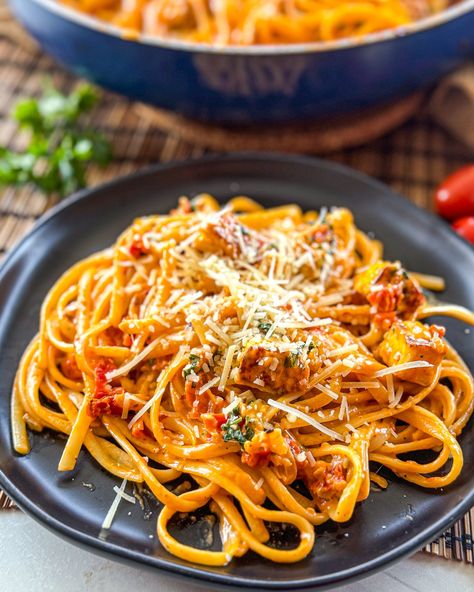 Paneer Marry Me Pasta: The Vegetarian Twist on a Viral Classic — The Global Vegetarian Indian Paneer Dishes, Paneer Dishes Vegetarian Recipes, Butter Panner Masala, Butter Masala Paneer, Triple Chocolate Muffins, Paneer Makhani, High Protein Vegan, Dinner At Home, Pasta Lover