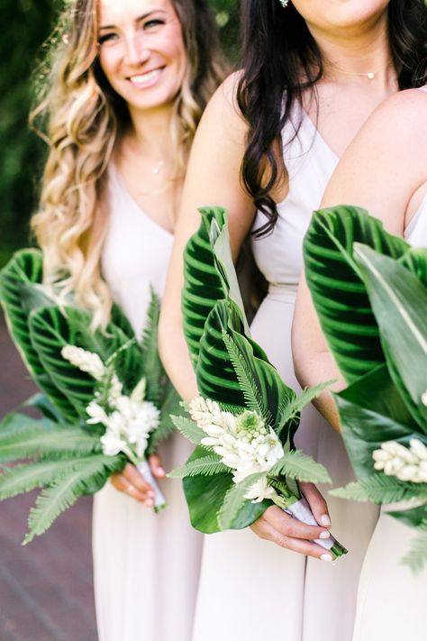 Ranunculus Wedding Bouquet, Orchid Bouquet Wedding, Tropical Wedding Bouquets, Protea Wedding, Beach Wedding Decorations Reception, Peony Bouquet Wedding, Rose Wedding Bouquet, Peony Wedding, White Wedding Bouquets