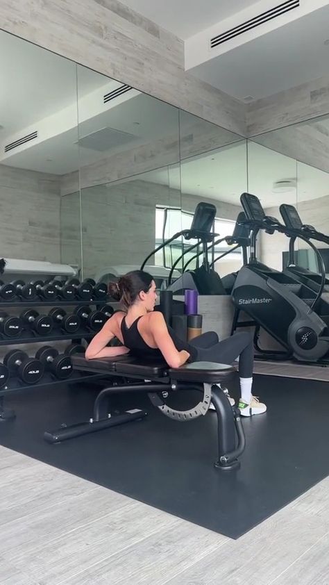 Kendall Jenner Gym, Kendall Jenner House, Kendall Jenner Workout, Jenner House, Gymwear Outfits, Kylie J, Iphone Wallpaper Sky, Celebrity Workout, Summer Is Here