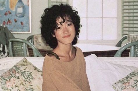 Japanese Curly Hair, Asian Curly Hair, 80s Short Hair, Akina Nakamori, Curly Hair Photos, Hair Reference, Aesthetic Hair, Your Voice, Look Cool