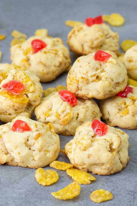 Milky Cornflake Cookies Recipe | El Mundo Eats Cornflake Cookies Recipe, Cornflake Cookies, Resepi Biskut, Easy Asian Recipes, Coconut Cookies, Malaysian Food, Classic Cookies, Cereal Recipes, Fun Cookies