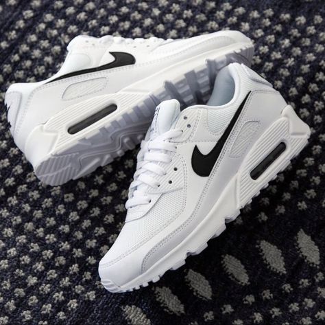 White Nike Air Max 90 Outfit Women, Nike Air Maxs, Airmax Women, Nike Air Max 90 Outfit, Nike Air Maxes, Zapatillas Nike Air Max, Cute Running Shoes, Nike Air Max 90 Women, Air Max 93