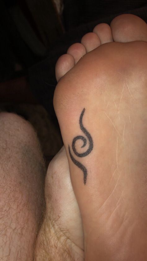 Anbu black ops stick and poke on bottom of da foot Underfoot Tattoo, Anbu Black Ops Tattoo, Black Ops Tattoo, Bottom Of Foot Tattoo, Anbu Black Ops, Stick And Poke Tattoos, Stick And Pokes, Dark Theme, Stick And Poke