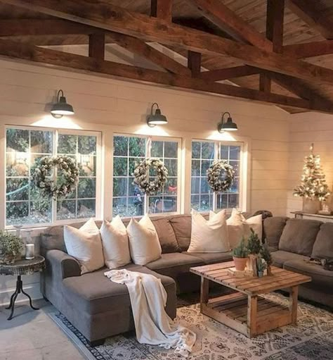 Cozy Farmhouse Living Room, Farmhouse Living Room Decor Ideas, Rustic Farmhouse Living Room, Modern Farmhouse Living, Modern Farmhouse Living Room, Farmhouse Decor Living Room, Rustic Living, Rustic Living Room, Farmhouse Living