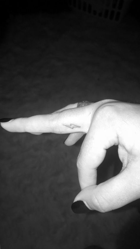 Lightning Bolt Tattoo On Hand, Lightening Bolt Tattoo On Finger, Fine Line Lightning Tattoo, Lighting Bolt Finger Tattoo, Lightning Bolt Finger Tattoo, Lighting Bolt Hand Tattoo, Lighting Bolts Tattoos, Small Tattoos Lightning Bolt, White Ink Lightning Bolt Tattoo