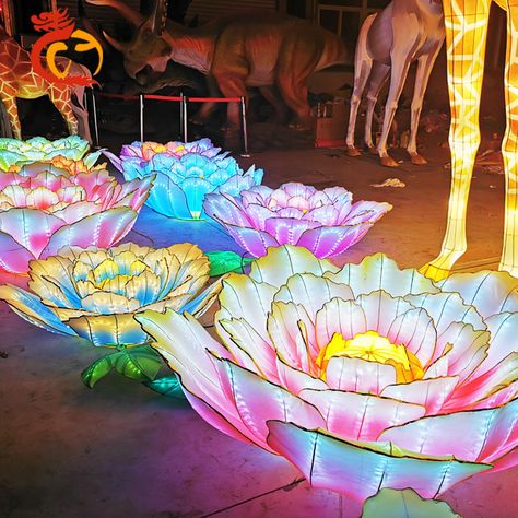 Cny Decoration Ideas, Chinese Light Festival, Plastique Tiara, Chinese Decorations, Lanterns Chinese, Lantern Decorations, Flower Lantern, Asian Festival, Ideas Decoracion Navidad