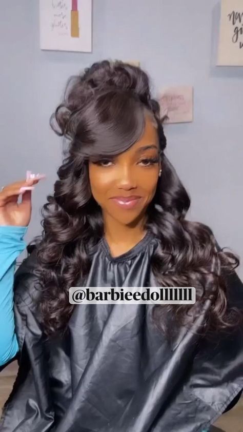 Half Up Bun Wedding Hair, Prom Hair Black Women, Black Brides Hairstyles, Curly Hair Half Up Half Down, Exotic Hair Color, Half Up Wedding Hair, Black Hair Updo Hairstyles, Sleek Ponytail Hairstyles, Half Up Half Down Hair Prom