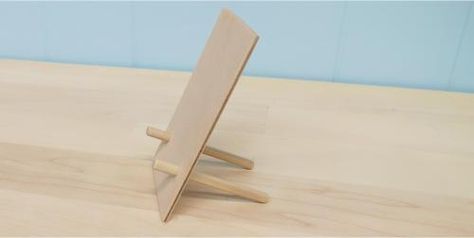 Diy Wood Easel Stand, Easel Diy, Diy Easel, Table Easel, Wood Easel, Craft Booth Displays, Diy Display, Display Easel, Picture Stand