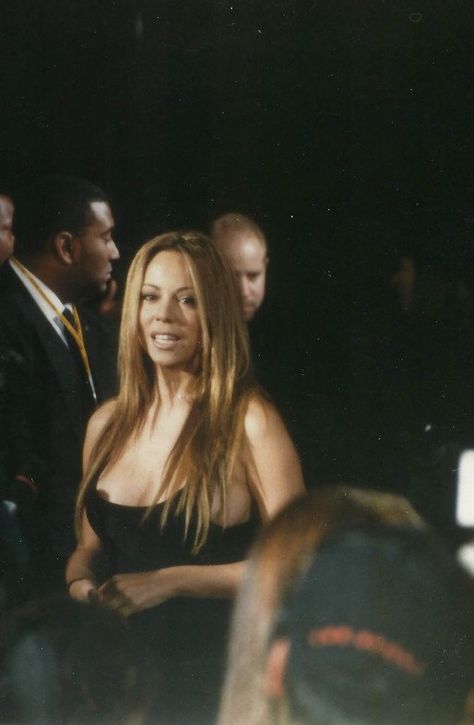 Mariah Carey 2000s, 90s Mariah Carey, 30s Aesthetic, Eden Aesthetic, 90s Baddie, Young Kim Kardashian, Spit On Me, Mariah Carey 90s, Maria Carey