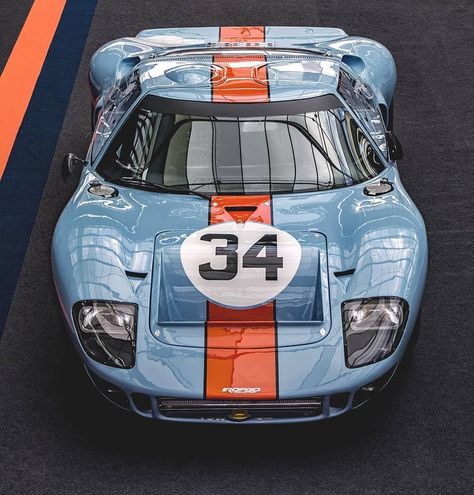 @classiccarvoyage on Instagram: “Image by: @rs65photos #DriveVintage #Ford #GT40” Race Car Driving, Gt 40, Pompe A Essence, Classic Racing Cars, Ford Gt40, Foose, Ford Racing, Street Racing Cars, Classic Sports Cars