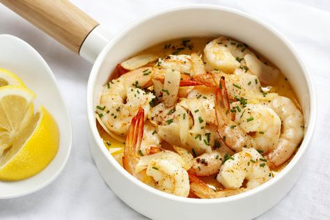 Butter Poached Garlic Shrimp Butter Poached Shrimp, Italian Shrimp, Poached Shrimp, Italian Shrimp Recipes, Tapas Recipes, Shrimp Recipe, Shrimp Scampi, Garlic Shrimp, Quick Weeknight Meals