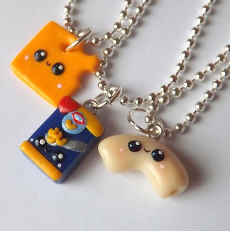 Three Bff, Friendship Ideas, Best Friends Necklaces, Kawaii Clay, Food Necklace, Bff Necklace, Bff Jewelry, Three Best Friends, Miniature Food Jewelry