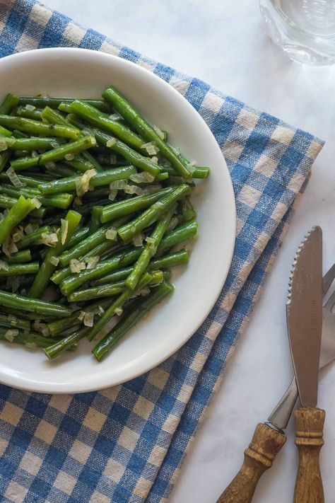 German Green Beans, Pork Pot Roast, German Side Dishes, German Dinner, Seasoned Green Beans, Pan Fried Potatoes, Braised Greens, Food Ideas Recipes, Wine Dinner