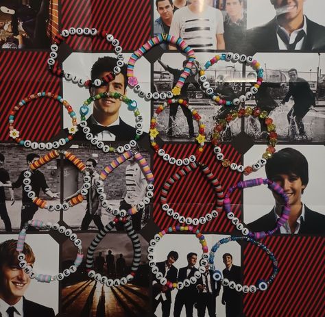 Big Time Rush Big Time Rush Bracelet Ideas, Big Time Rush Concert Poster Ideas, Big Time Rush Concert Outfit Ideas, Big Time Rush Bracelets, Big Time Rush Concert Outfit, Friendship Bracelet Ideas, Rush Poster, Concert Signs, Rush Concert