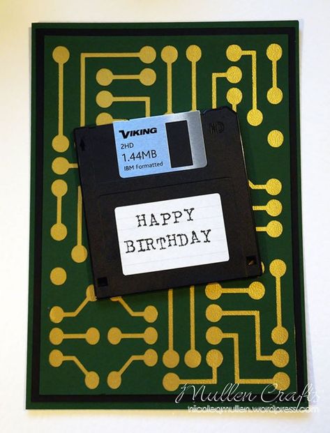 Retro Computer Card Computer Birthday Cards, Drawing Birthday Cards, Computer Card, Nerd Birthday, Drawing Birthday, Computer Theme, Graduation Cards Handmade, Gratis Printables, Retro Computer