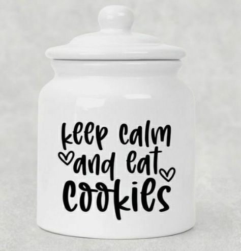 Cookie Jar Ideas, Cookie Jar Gifts, File Ideas, Candy Quotes, Craft Table Diy, Jar Ideas, Crafty Mama, Cricut Craft, Cricut Craft Room