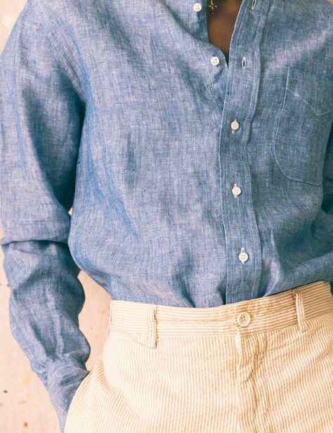 Close up of a man wearing a blue chambray shirt tucked into cream corduroy trousers. This image was included in the article: The Best Men’s Summer Shirts: Key Styles & Hottest Brands For 2023, on MensFlair.com Button Ups, Seersucker Shirt, Printed Silk Shirt, Shirt Tucked In, Corduroy Trousers, Chambray Shirt, Mens Fashion Trends, Silk Shirt, Blue Shirt