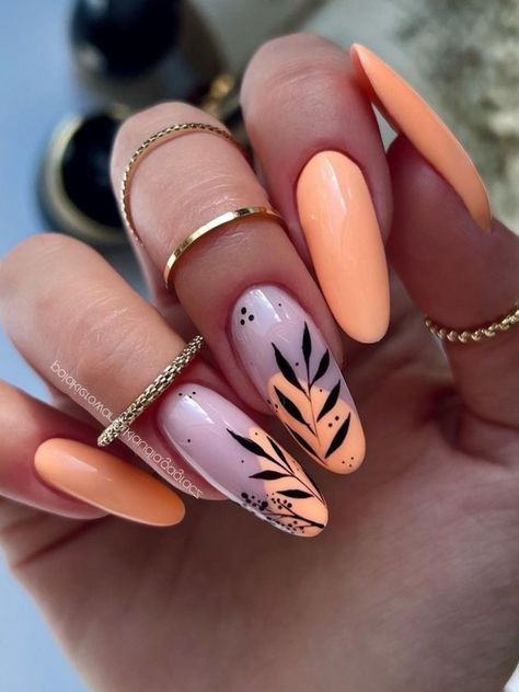 Peach Nail Designs, Peach Colored Nails, Ideas Pedicure, Peach Nail Polish, Nails Metallic, Nails Holographic, Nails Gradient, Nails Marble, Nails Floral