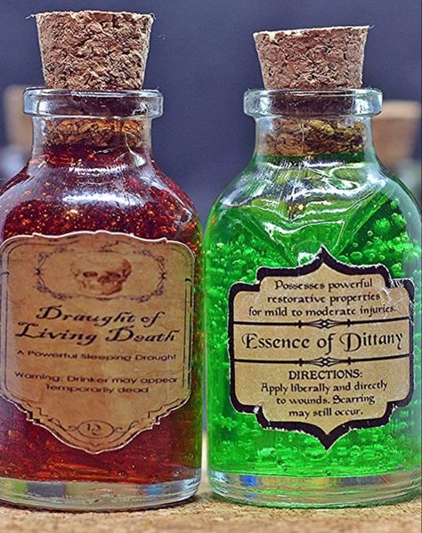 Witch Potions, Baby Planner, Witch Potion, Potion Labels, Harry Potter Baby Shower, Halloween Potions, Magic Bottles, Potion Bottles, Harry Potter Halloween