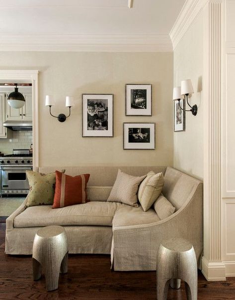 georgianadesign.Traveller Location Christine Markatos Design | ✵ Eclectic – storiestrending.com Small Corner Couch, Small Room Sofa, Small Corner Sofa, Small Sectional Sofa, Corner Seating, Corner Sofa Design, Corner Couch, Corner Sectional Sofa, Sectional Sofas Living Room