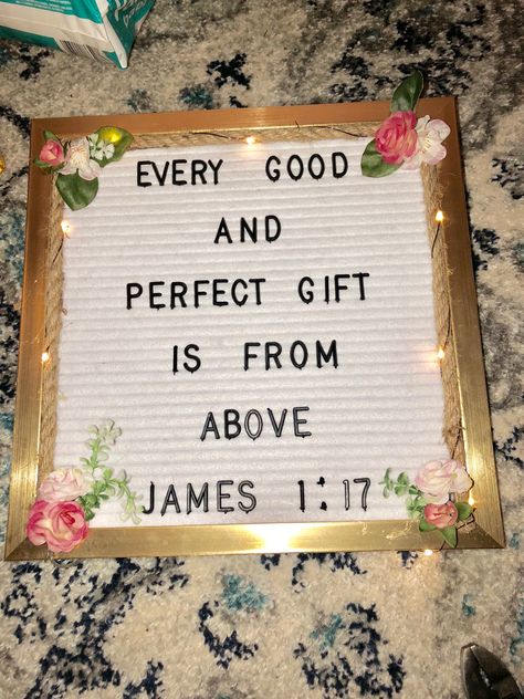 Baby Shower Letter Board, Letter Board Gender Reveal, Baby Shower Letter Board Ideas, Maternity Photography Letter Board, Pregnancy Letter Board, 40 Weeks Pregnant Letter Board, Bridal Shower Quotes, Felt Letter Board, Baby Girl Shower Gifts