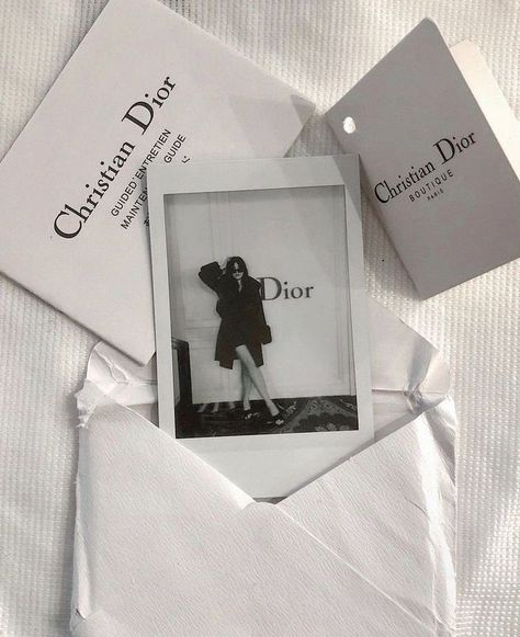 Rose Calloway, Dior Boutique, Dior Girl, Rich Girl, Model Life, White Aesthetic, Old Money, Mood Boards, Dream Life