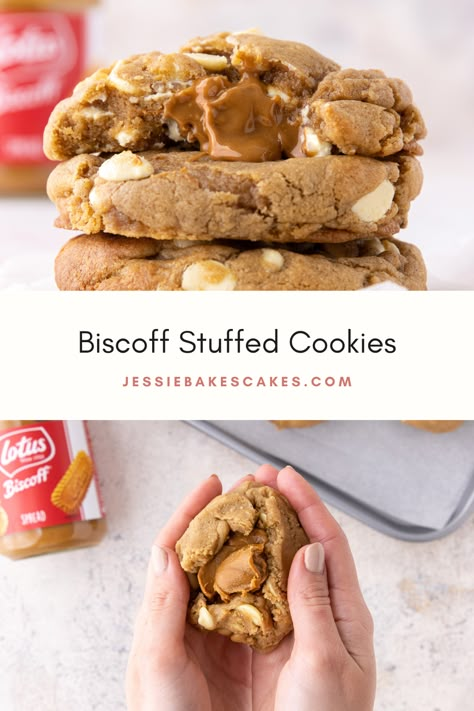 Cookie Recipes Biscoff, Biscoff Chunky Cookies, Cookie Butter Filled Cookies, Stuffed Biscoff Cookies, Biscoff Stuffed Cookies Recipe, Biscoff Filled Cookies, Best Stuffed Cookie Recipes, Biscoff Lava Cookie, Biscoff White Chocolate Chip Cookies