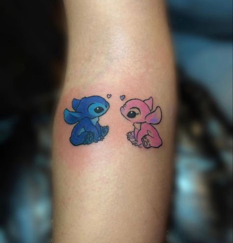 Stitch Angel Tattoo, Stitch And Angel Tattoo Couple, Stitch And Angel Tattoo, Opposite Matching Tattoos, Names Tattoo Ideas, Tattoo Ideas Couples, Angel Hand Tattoo, Andy Tattoo, Lilo And Stitch Tattoo