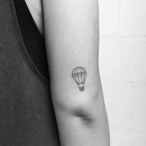 Tattoo Nick, Hot Air Balloon Tattoo, Air Balloon Tattoo, Air Tattoo, Balloon Tattoo, Nyc Tattoo, Inspiration Tattoos, Hot Tattoos, Little Tattoos