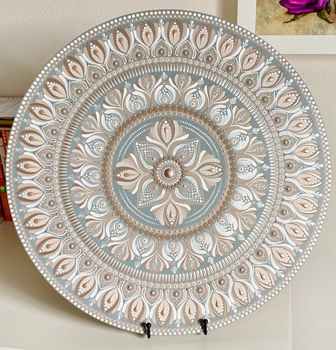 This is a hand-painted 20" round wooden dot art mandala wall hanging.  It is painted with DecoArt Americana water-based paint and finished with a satin varnish.  It is 1/4" in depth and comes with a sawtooth hook attached so it's ready to hang! Colors shown on screen may appear slightly different in person due to differences in monitor displays. Painting With Dots, Dot Painting Mandala, Mandela Designs, Mirror Canvas Art, Painted Mirror Art, Dot Mandala Art, Mandala Dot Painting, Dot Art Mandala, Mandala Dotting