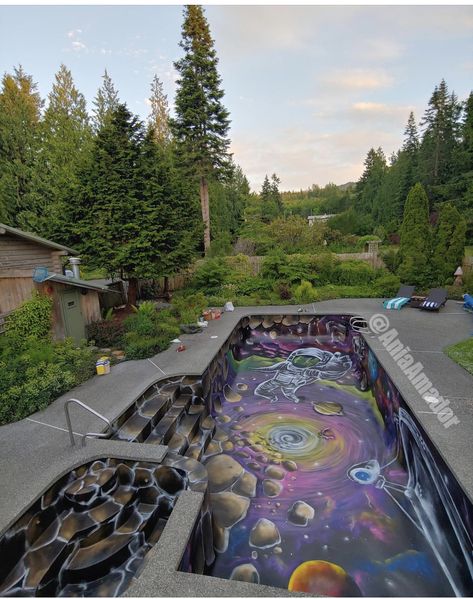 Pool Pics, Pool Paint, Funny Sites, Galaxy Painting, Peregrine, Small Backyard Pools, Beautiful Backdrops, Cool Pools, Small Backyard Landscaping