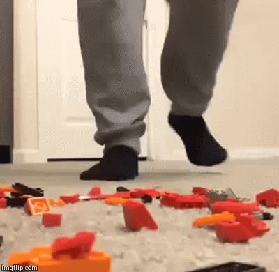 Stepping on a Lego. | 31 Things You Won't Miss When Your Kids Are Grown Morbider Humor, Step On A Lego, Erza Scarlet, Clean Humor, Quotes God, Totally Me, 웃긴 사진, Funny Relatable Quotes, Life Humor