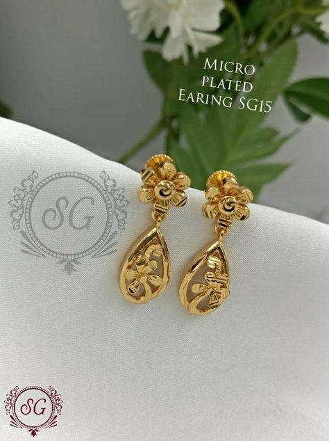 Fancy Gold Earrings Daily Wear, Daily Wear Gold Earrings Models, Ear Tops Gold Indian Daily Wear, Earings Design Gold New Model Daily Wear, Ear Rings Gold Indian Daily Wear, Dailyware Earrings Gold, Daily Wear Earrings Gold Indian, Gold Earrings Designs For Daily Use, Daily Use Gold Earrings Indian