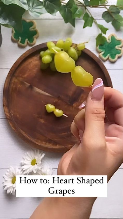 Grape Heart Skewers, Heart Shaped Grapes, Grape Hearts, Heart Grapes, Green Charcuterie Board, Charcuterie Art, Cooking Party, Ladies Tea, Creative Cooking