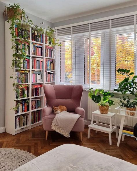 Book Case Ideas Living Room Corner, Library Office Guest Room Ideas, Hooga Living Room, Window With Bookshelves On Each Side, Simple Pastel Bedroom, Living Room Nyc Apartment, Bookshelf In Entryway, Mini Home Library Small Spaces, Library For Small Spaces