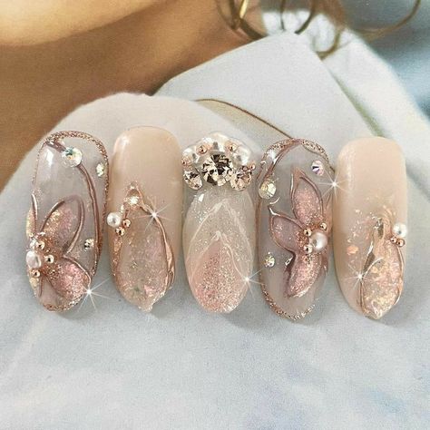 Japanese Nail Design, Bridal Nails Designs, Vday Nails, Wedding Nail Art Design, Diamond Nail Art, Bridal Nail Art, Gel Nail Art Designs, Vintage Nails, Beauty Nails Design